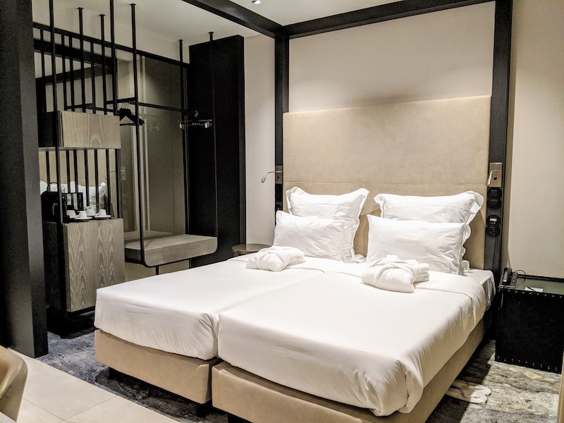 Portugal PORTO ROYAL BRIDGES room