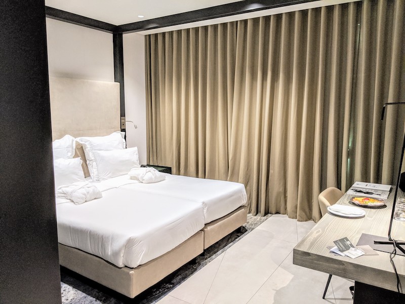 Portugal PORTO ROYAL BRIDGES room2